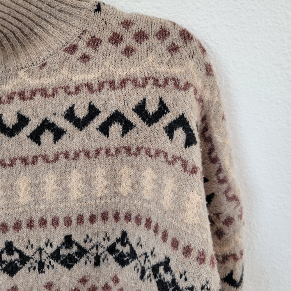 Forever 21 Beige Nordic Geometric Mock Turtleneck Sweater Women’s S - Picture 2 of 4